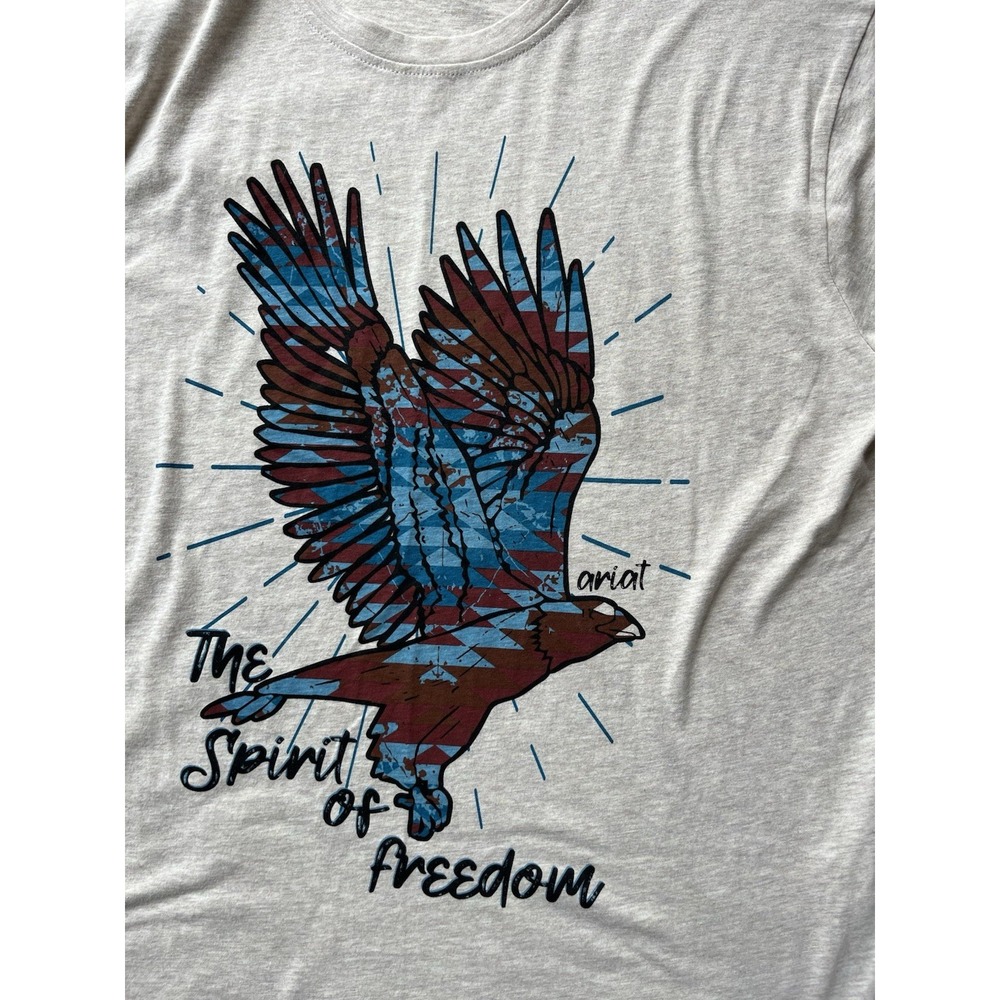 New Womens Ariat The Spirit Of‎ Freedom Graphic T-Shirt Sz Small Relaxed NWT